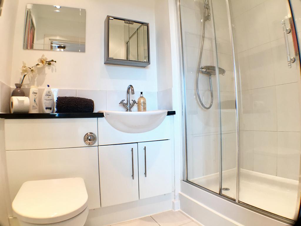 Luxurious Providence Apartment Maidenhead Exterior photo